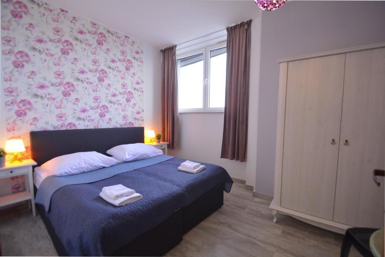 Concha-apartamenty Bryza-parking Swinoujscie