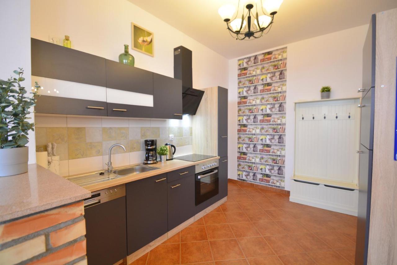 Concha-apartamenty Bryza-parking